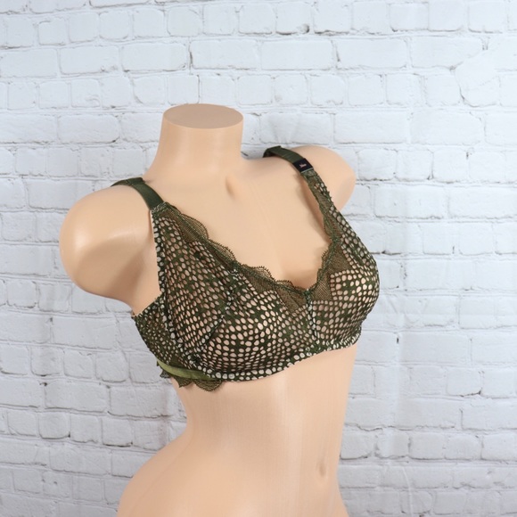 VS Victoria’s Secret Very Sexy Lace Bra Bralette - Picture 3 of 7